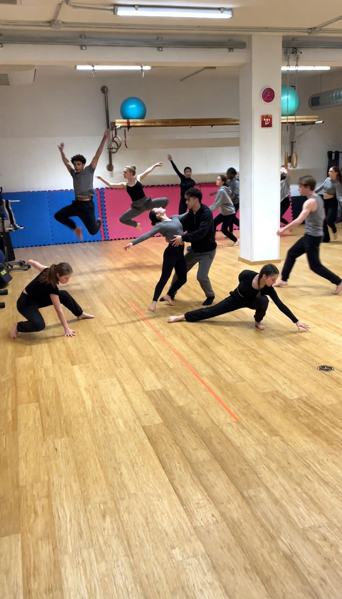 Danza Moderna